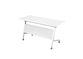 簡(jiǎn)單純白輪滑培訓(xùn)桌